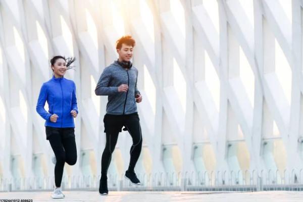 沙煌体育游泳培训课程简介 沙煌体育游泳培训课程简介(图1)